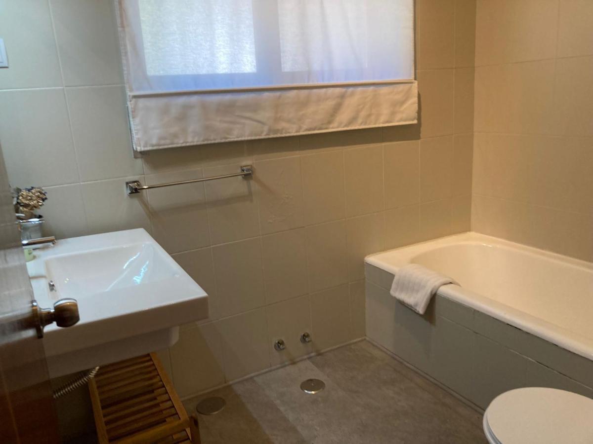 Los Cedros, Gran Chalet Con Piscina Y Apartamento En Navacerrada Exterior foto