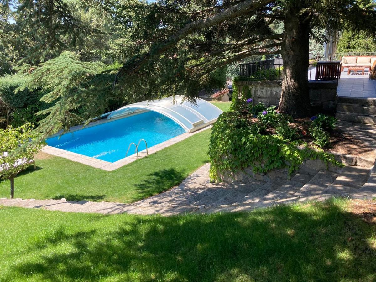 Los Cedros, Gran Chalet Con Piscina Y Apartamento En Navacerrada Vila Exterior foto